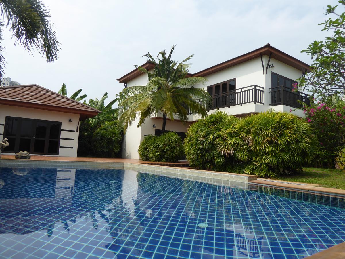 Tropicana Beach Villa At Vip Resort Ban Phe Exterior photo