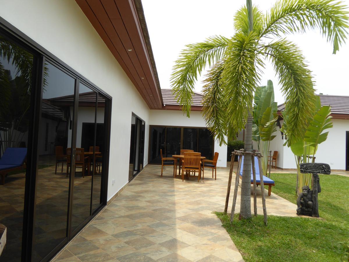 Tropicana Beach Villa At Vip Resort Ban Phe Exterior photo