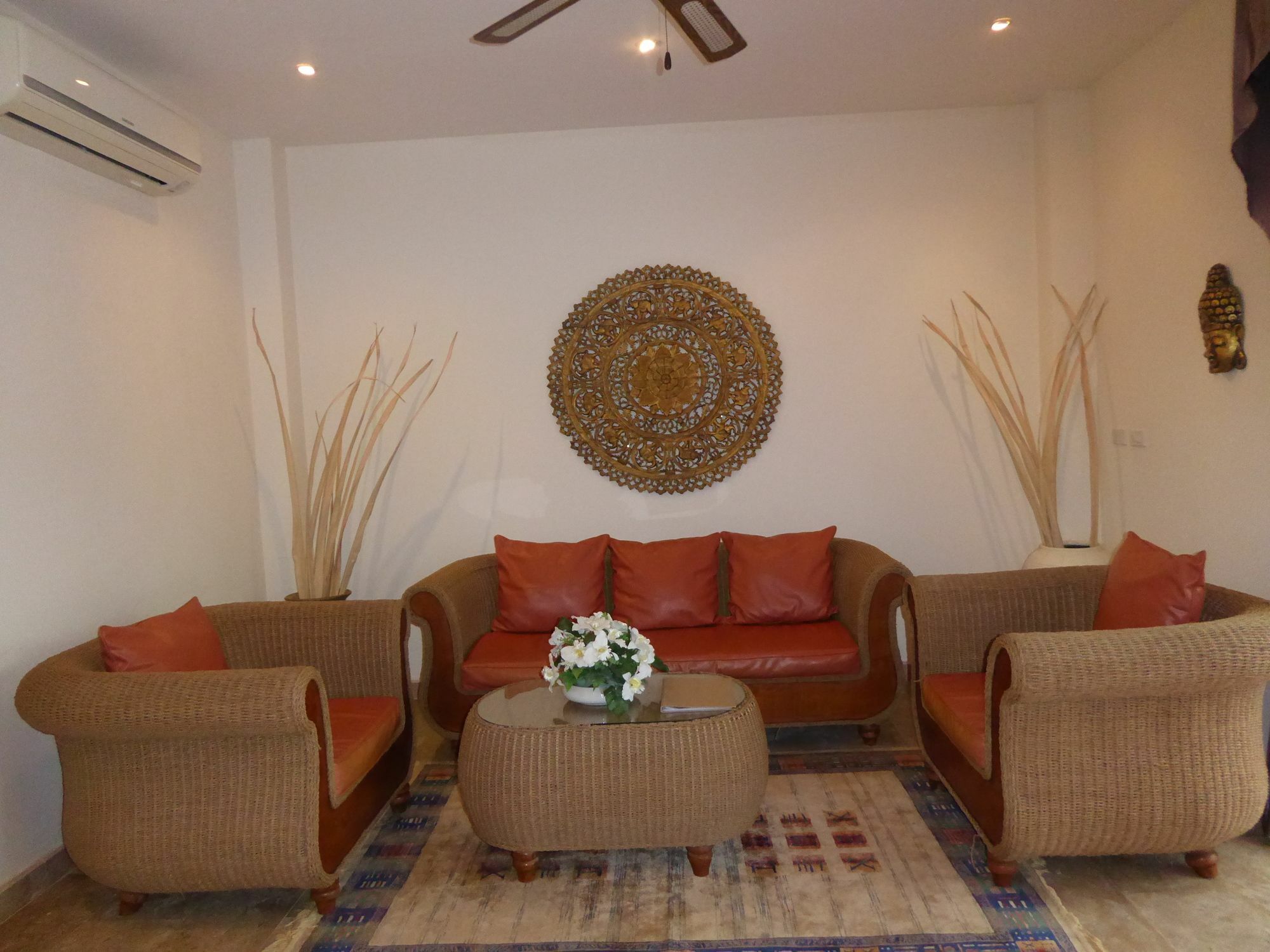 Tropicana Beach Villa At Vip Resort Ban Phe Exterior photo